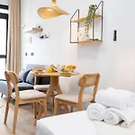 Travel Habitat Nou Mestalla 발렌시아