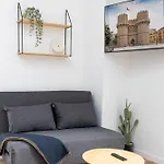Travel Habitat Nou Mestalla 아파트 *