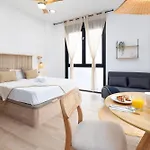 Travel Habitat Nou Mestalla * 발렌시아