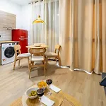 Travel Habitat Nou Mestalla 발렌시아