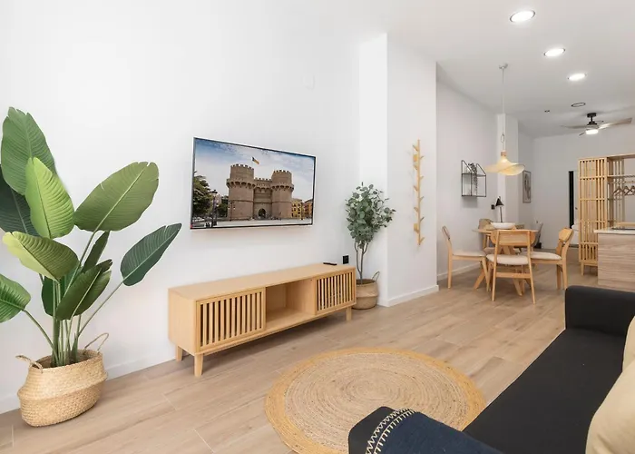 Travel Habitat Nou Mestalla Apartment *