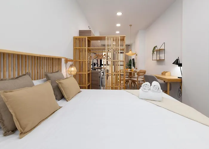 Apartment Travel Habitat Nou Mestalla Valencia