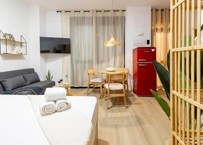 Apartment Travel Habitat Nou Mestalla Valencia