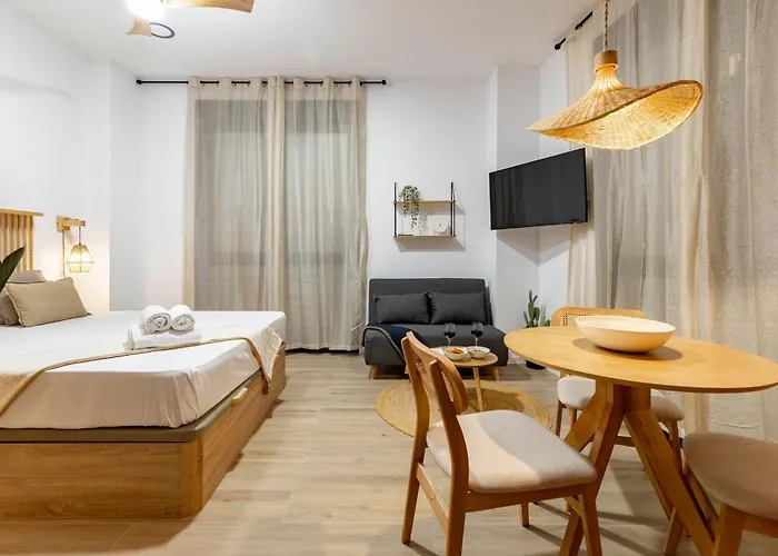 Travel Habitat Nou Mestalla *